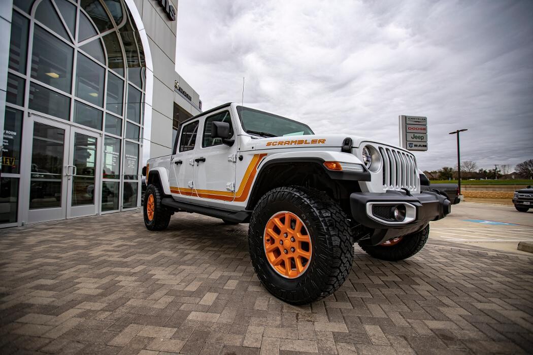 Images Roger Williams Chrysler Dodge Jeep Ram