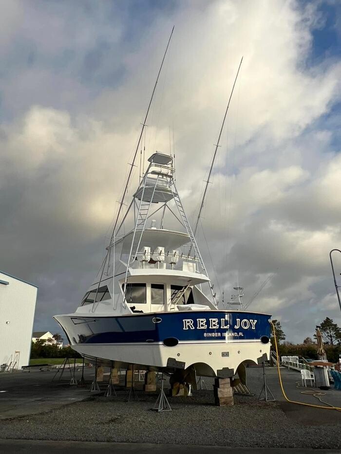 Images Arrigoni Marine Movers LLC