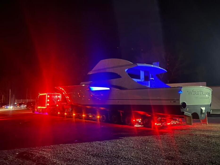 Images Arrigoni Marine Movers LLC
