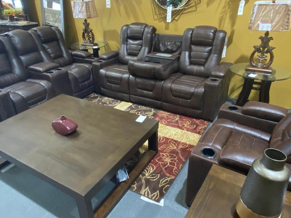 Images Spiller Furniture & Mattress