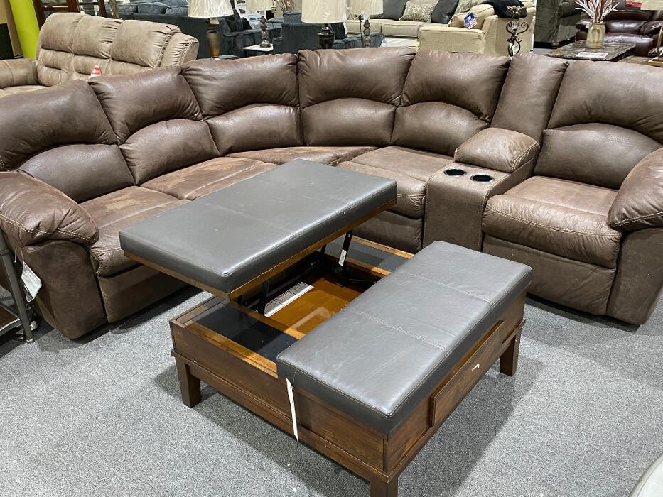 Images Spiller Furniture & Mattress