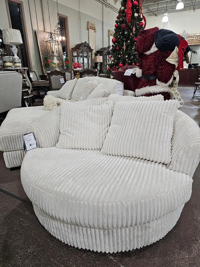 Images Spiller Furniture & Mattress