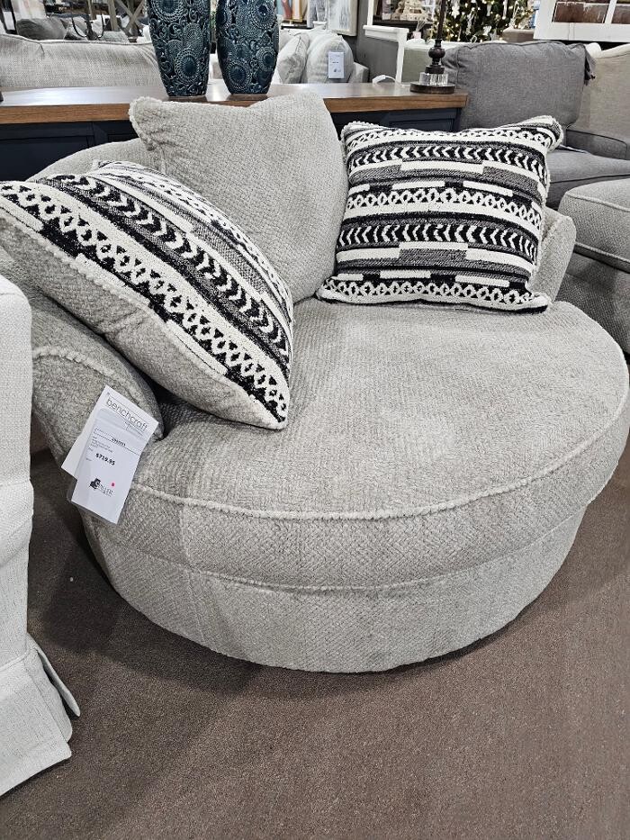 Images Spiller Furniture & Mattress