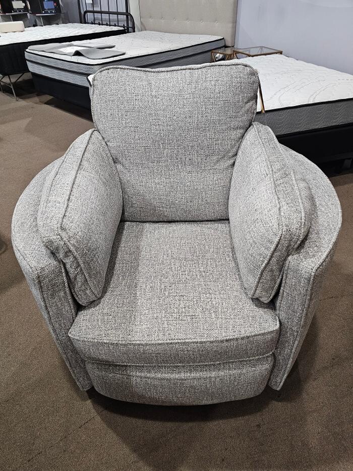 Images Spiller Furniture & Mattress