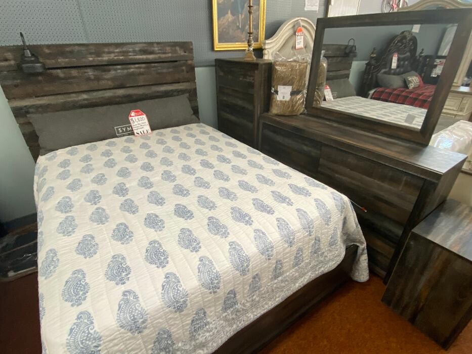 Images Spiller Furniture Co