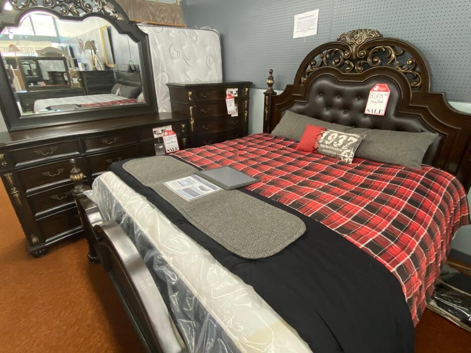 Images Spiller Furniture Co