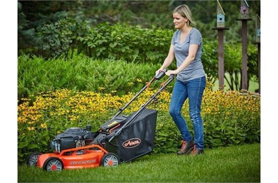 Images Taplin, Yard, Pump And Power Equipment