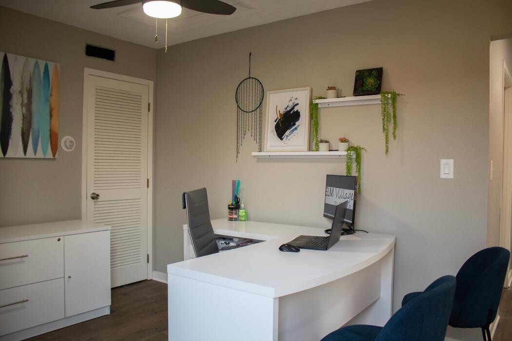 Images Elm Village Apartments