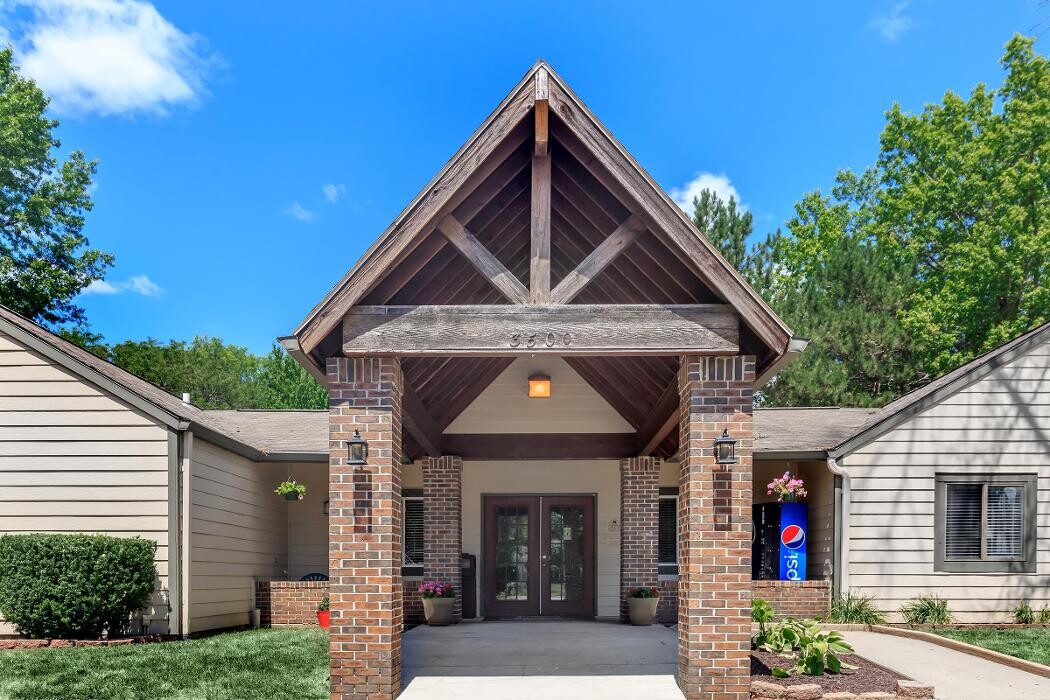 Images Rock Ridge Commons
