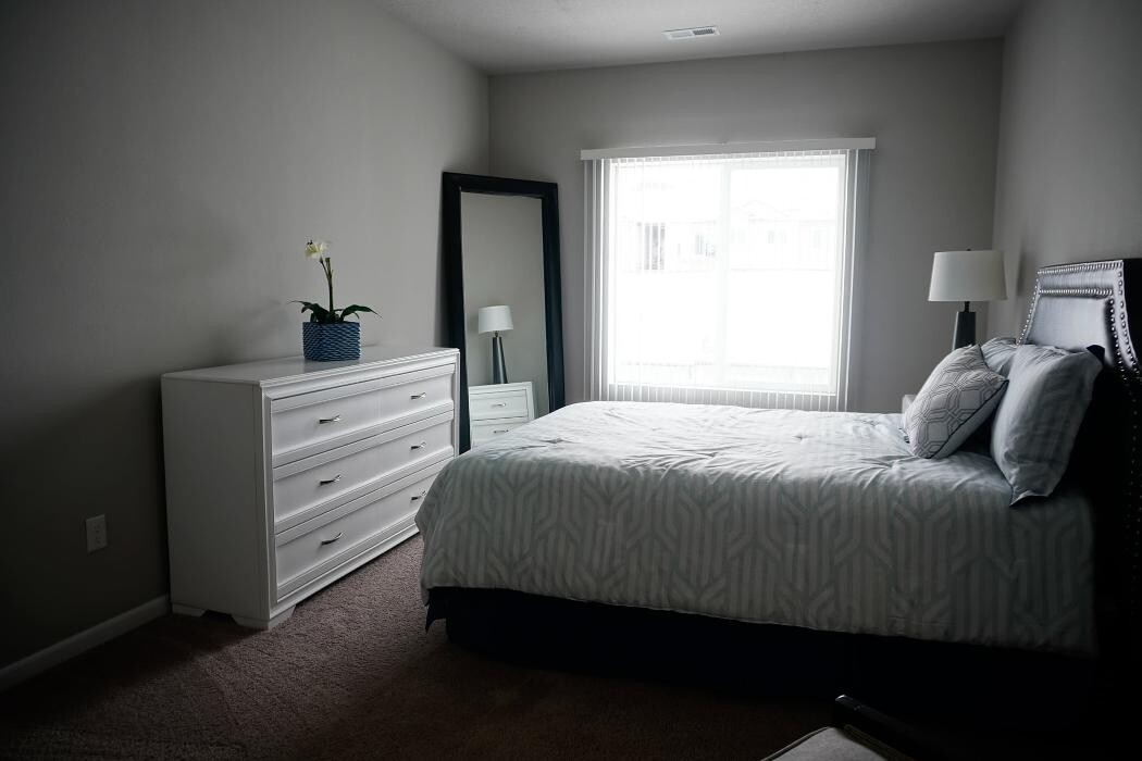 Images Sterling Pointe Apartments