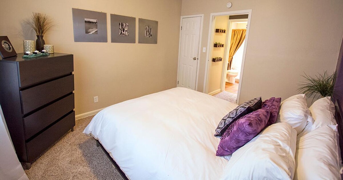 Images Wakonda Village Apartments