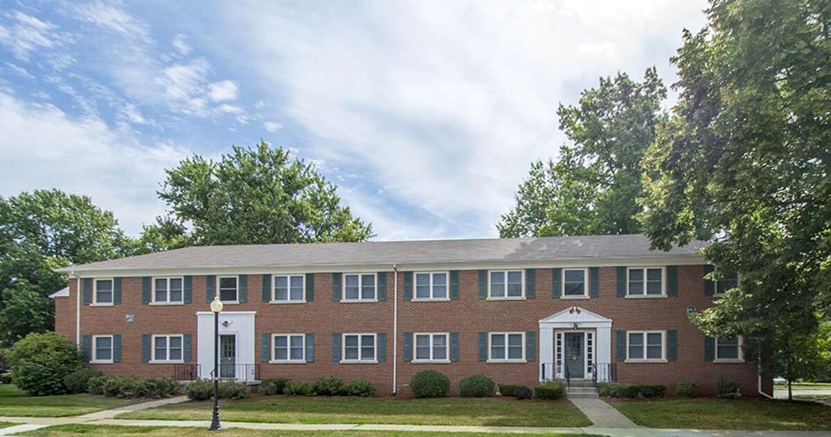 Images Wakonda Village Apartments