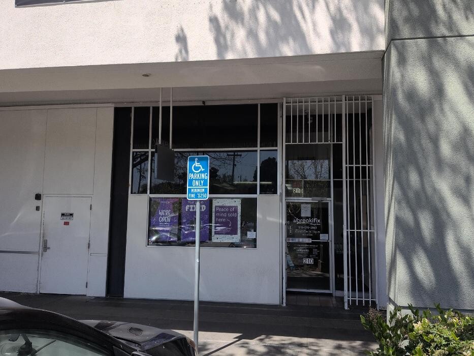 Images uBreakiFix - Phone and Computer Repair