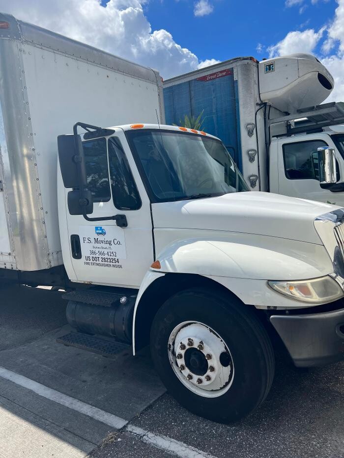 Images FS moving company