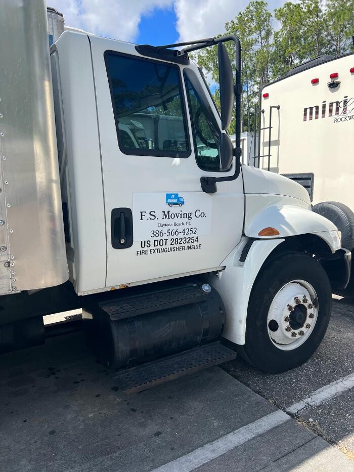 Images FS moving company
