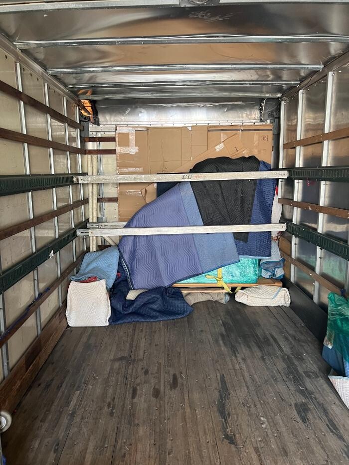 Images FS moving company