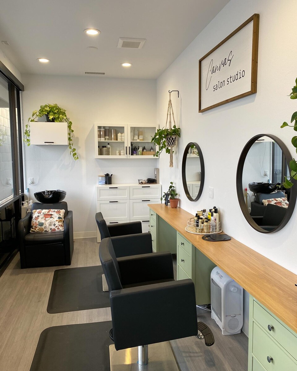 Images Beauty Bungalows of Huntington Beach