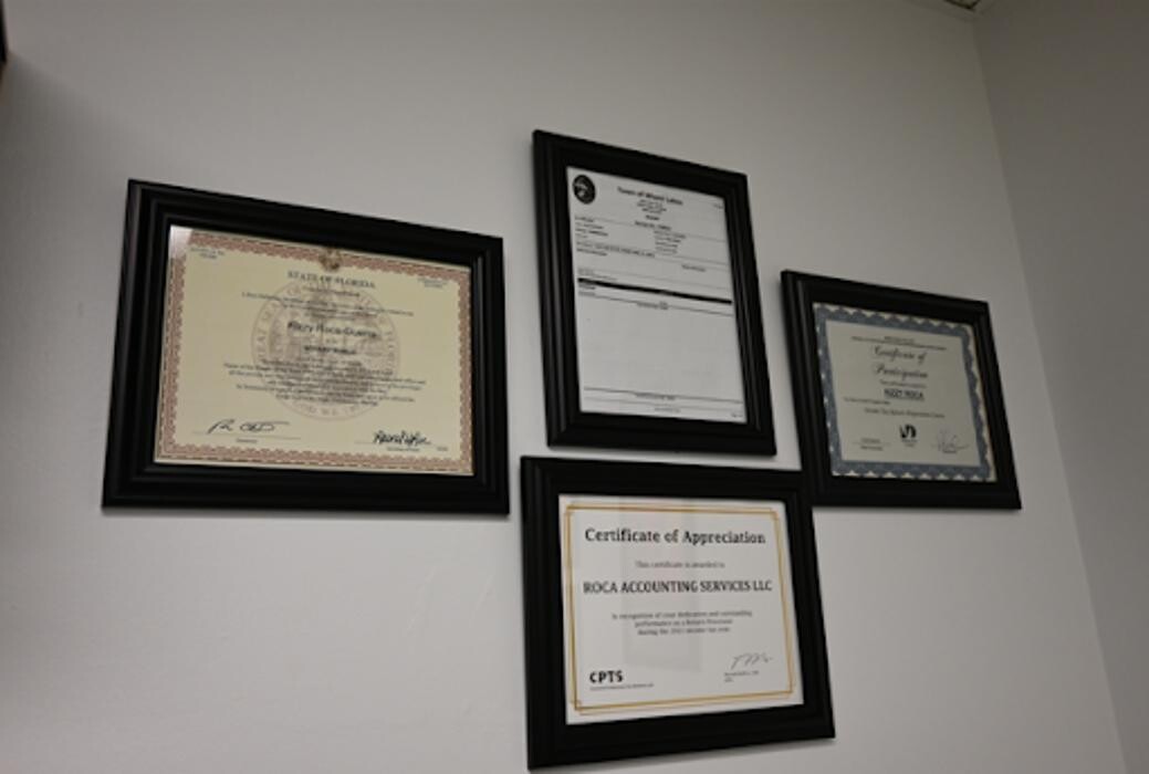 Images ROCA ACCOUNTING SERVICES