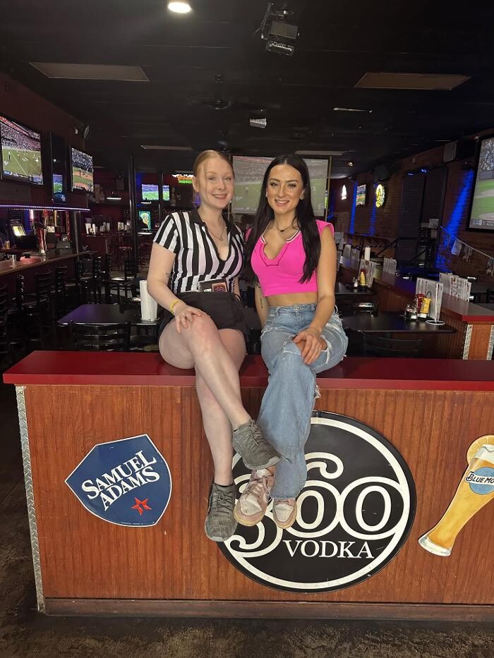 Images Hotshots Sports Bar & Grill