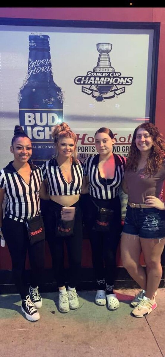 Images Hotshots Sports Bar & Grill