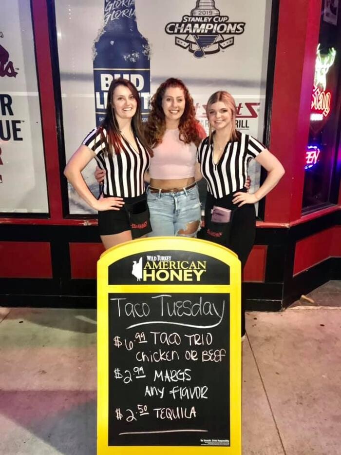 Images Hotshots Sports Bar & Grill