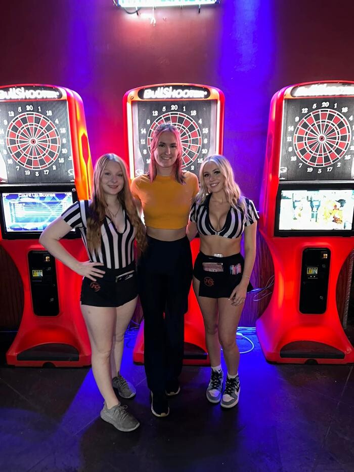 Images Hotshots Sports Bar & Grill