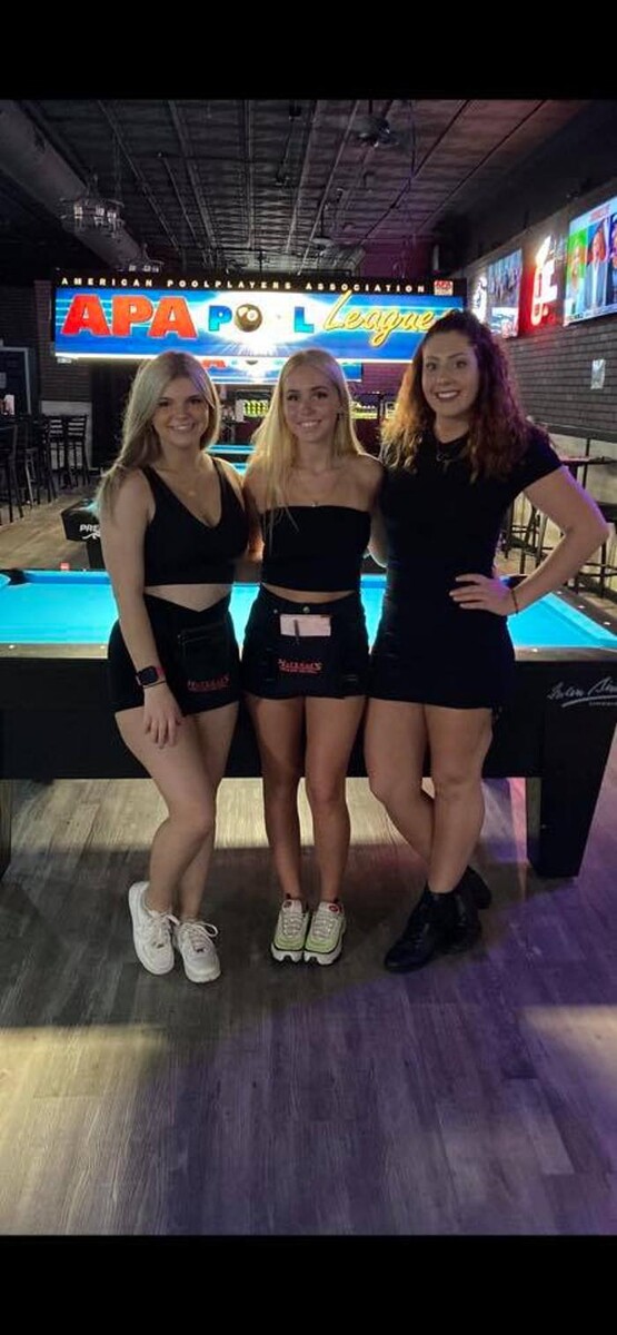 Images Hotshots Sports Bar & Grill