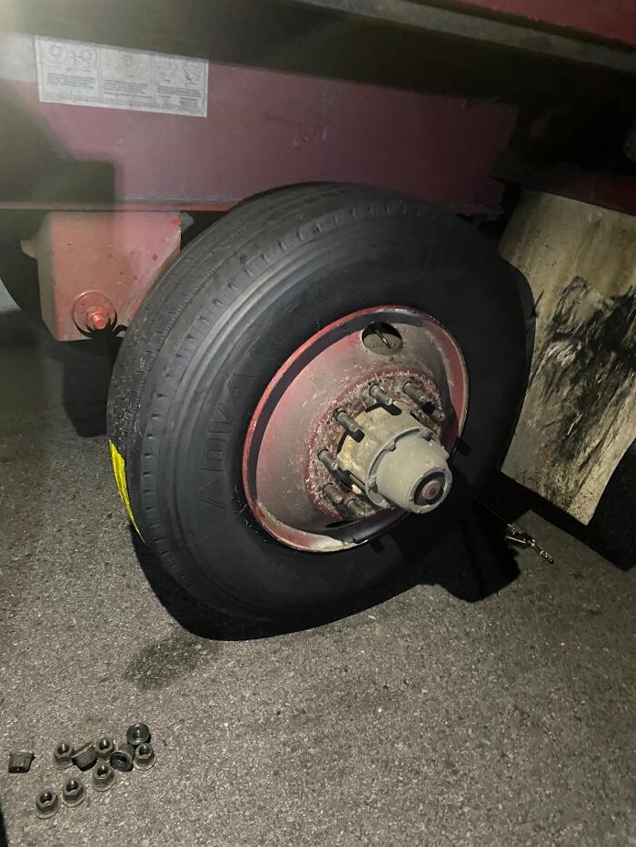 Images Fleet Dr Truck & Trailer Emergency Repair LLC