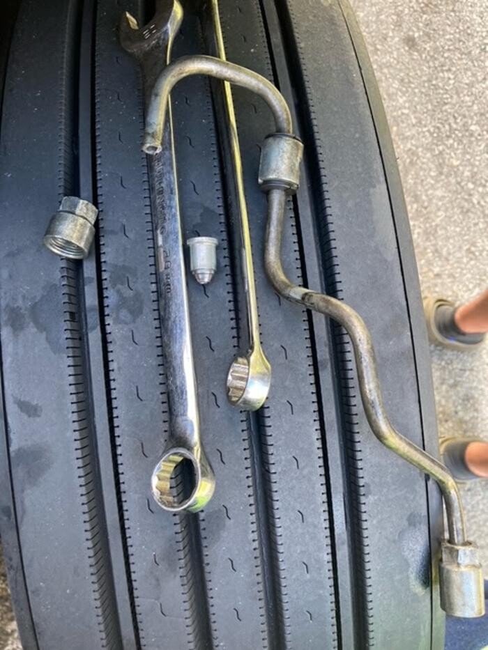 Images Fleet Dr Truck & Trailer Emergency Repair LLC
