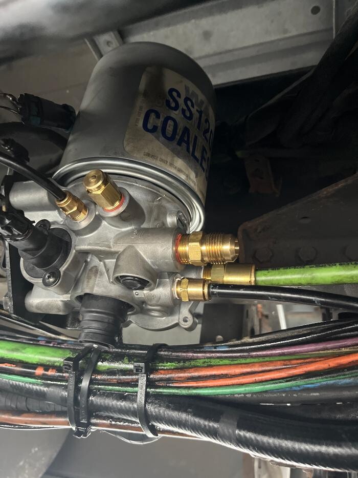 Images Fleet Dr Truck & Trailer Emergency Repair LLC