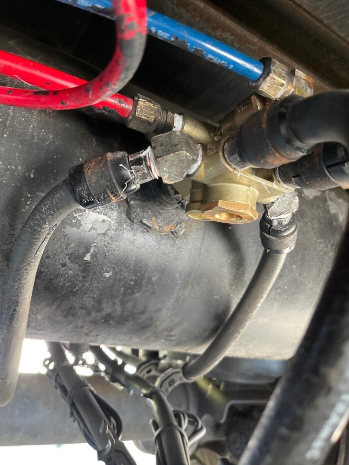Images Fleet Dr Truck & Trailer Emergency Repair LLC