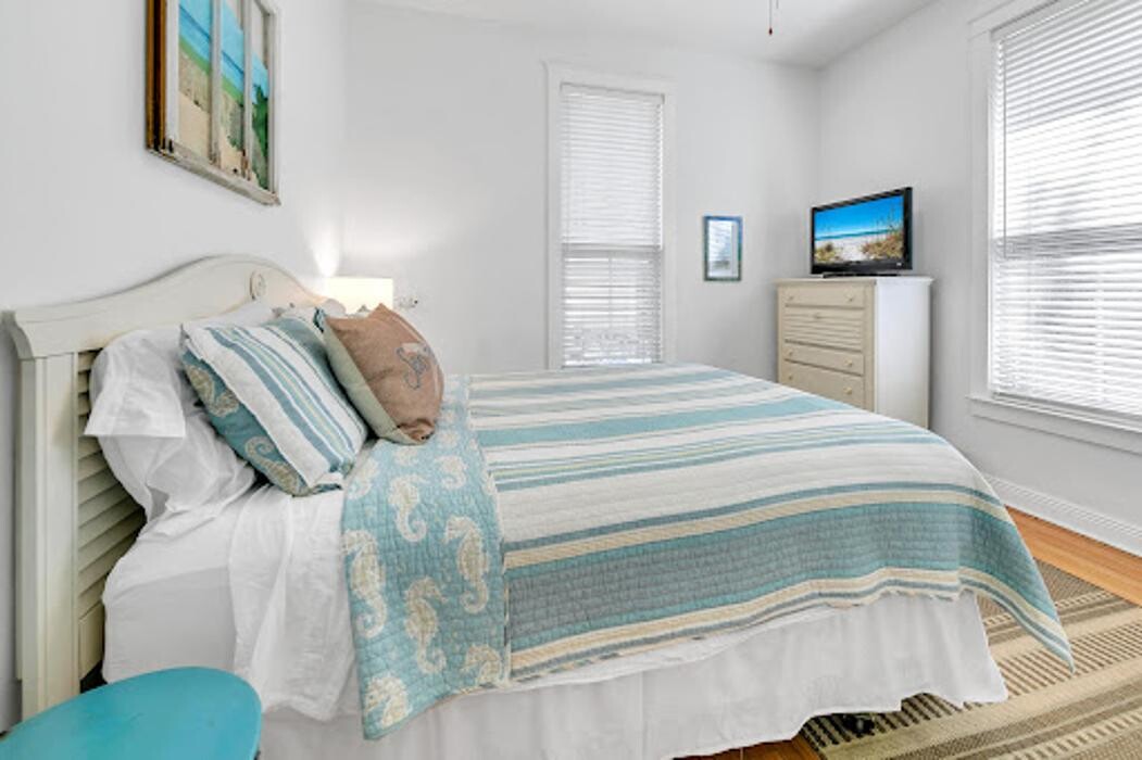 Images Surfside Property Group