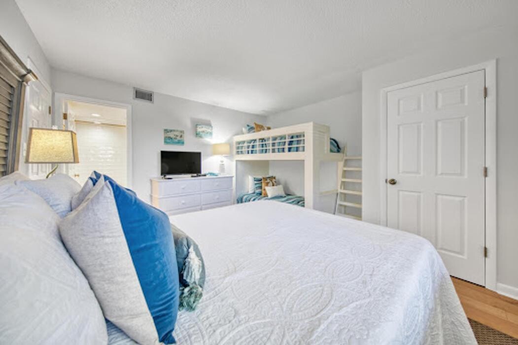 Images Surfside Property Group