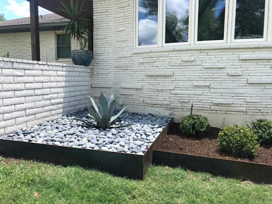 Images Sundrop Gardens Landscaping