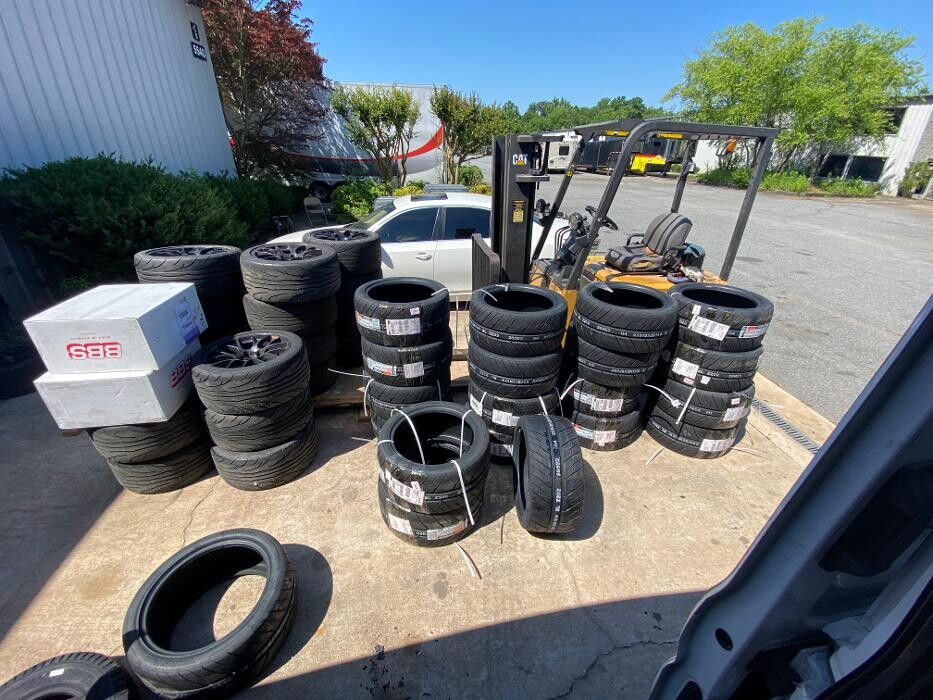 Images Modern Mobile Tire