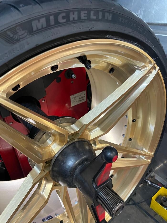 Images Modern Mobile Tire
