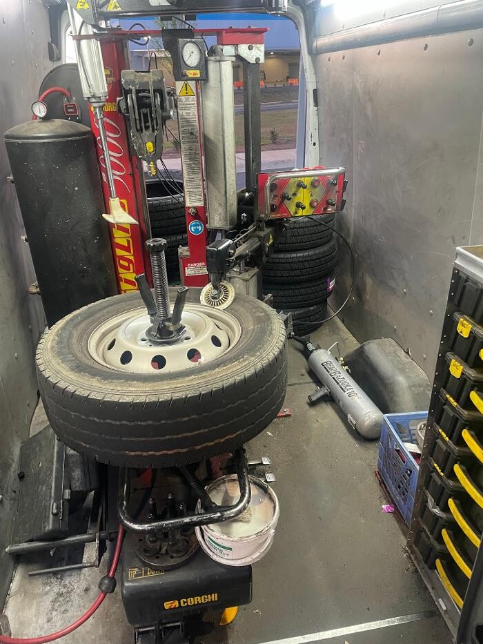 Images Modern Mobile Tire