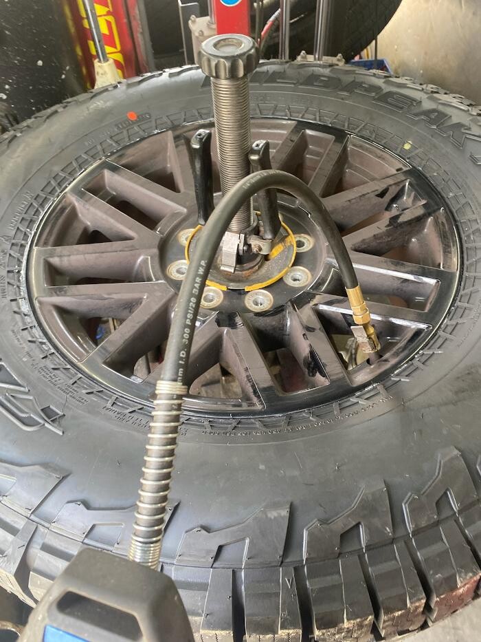 Images Modern Mobile Tire