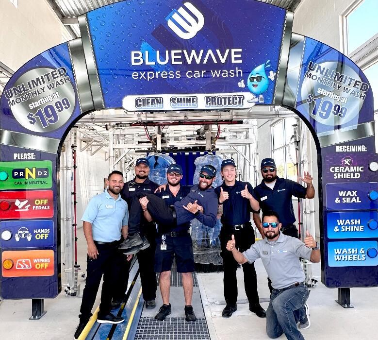 Images BlueWave Express Car Wash