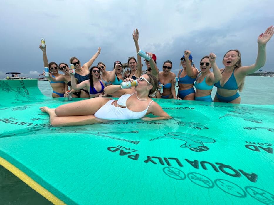 Images Prime Time Charters