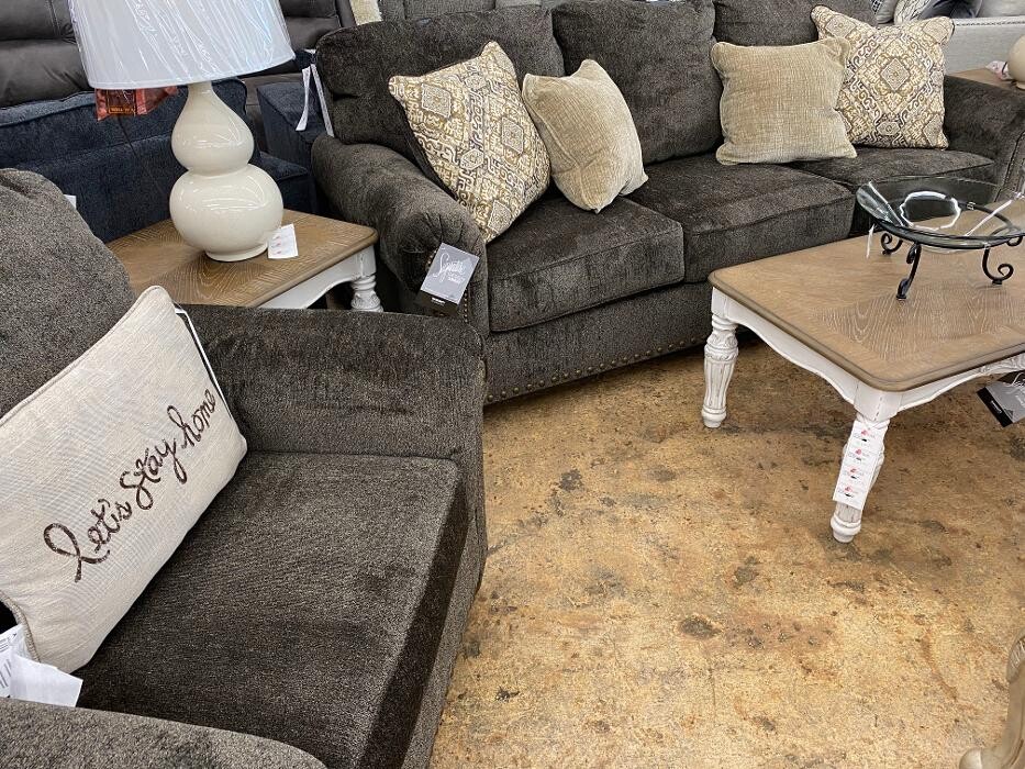 Images Spiller Furniture & Mattress