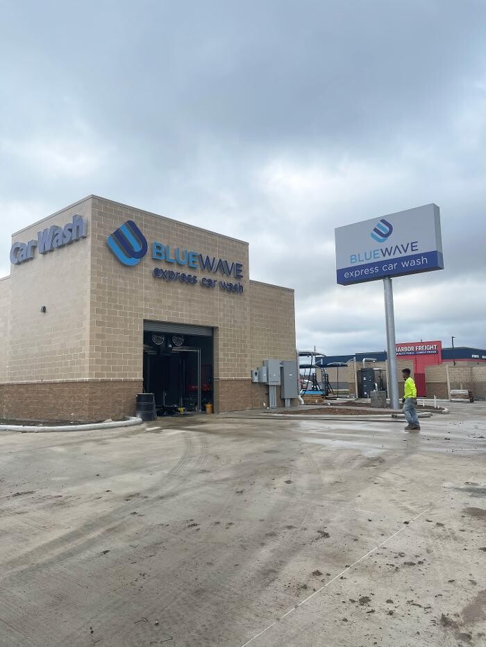 Images BlueWave Express Car Wash
