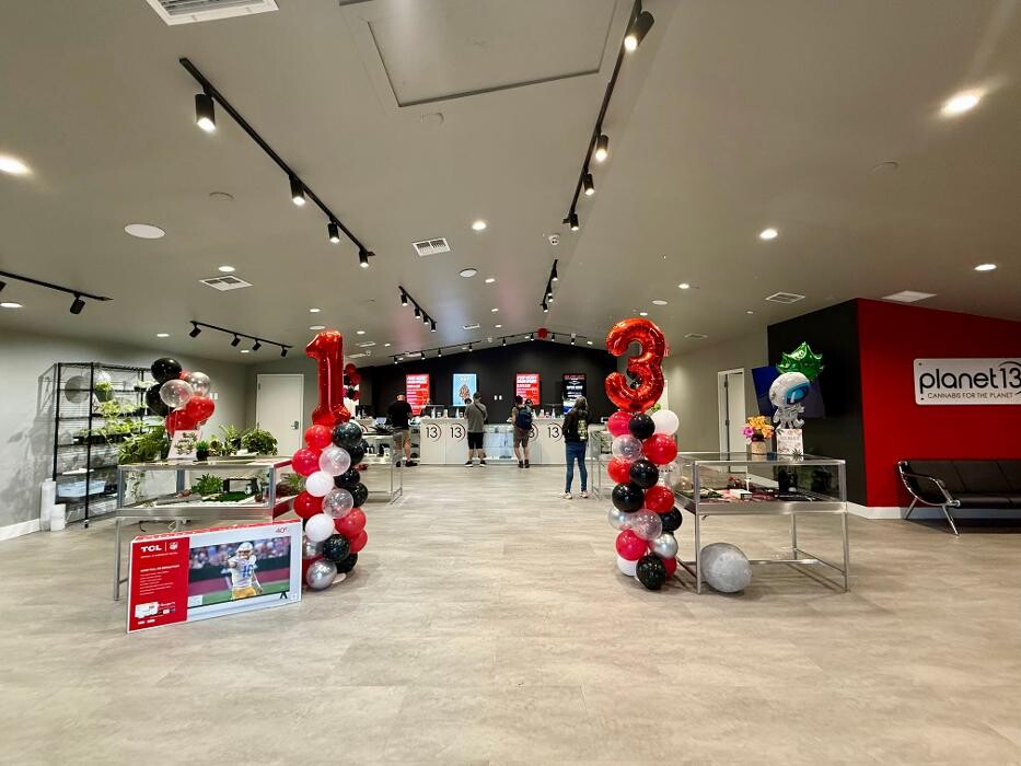 Images Planet 13 Neighborhood Dispensary Port Richey