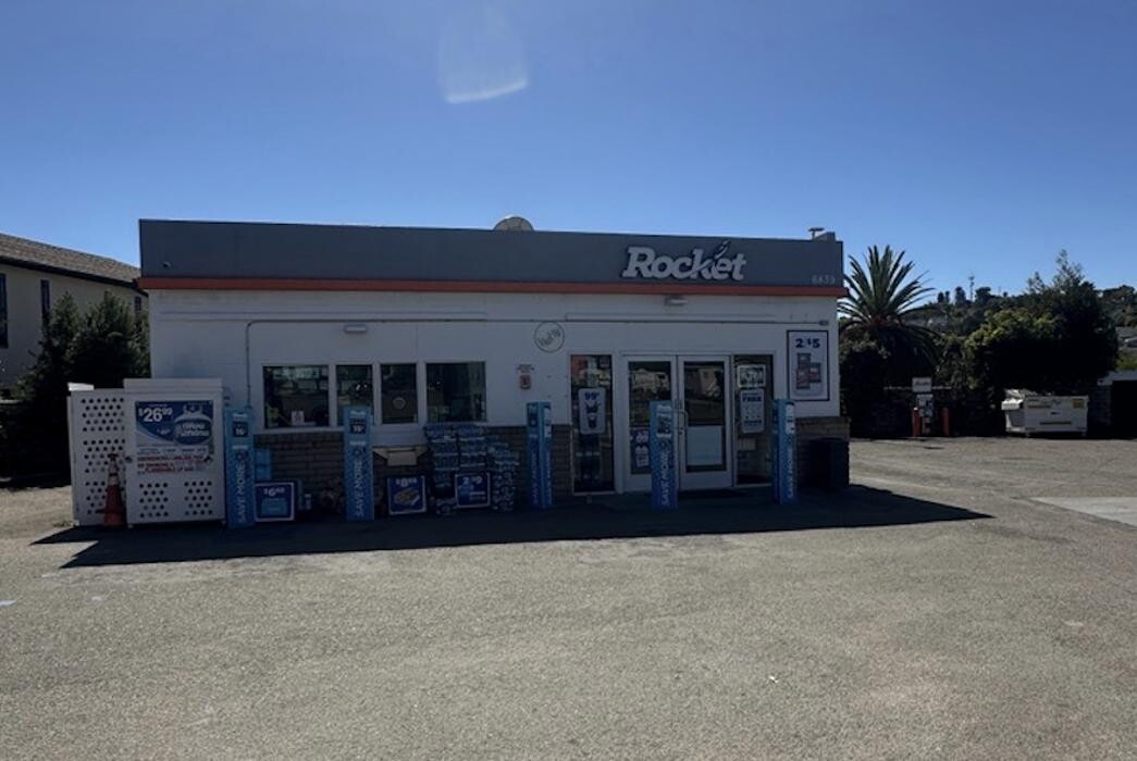 Images CoinFlip Bitcoin ATM - Rocket #25 (San Diego)
