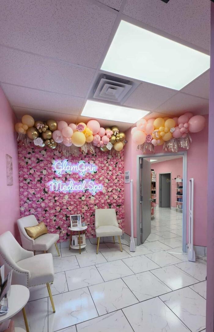 Images GlamGrin Medical Spa