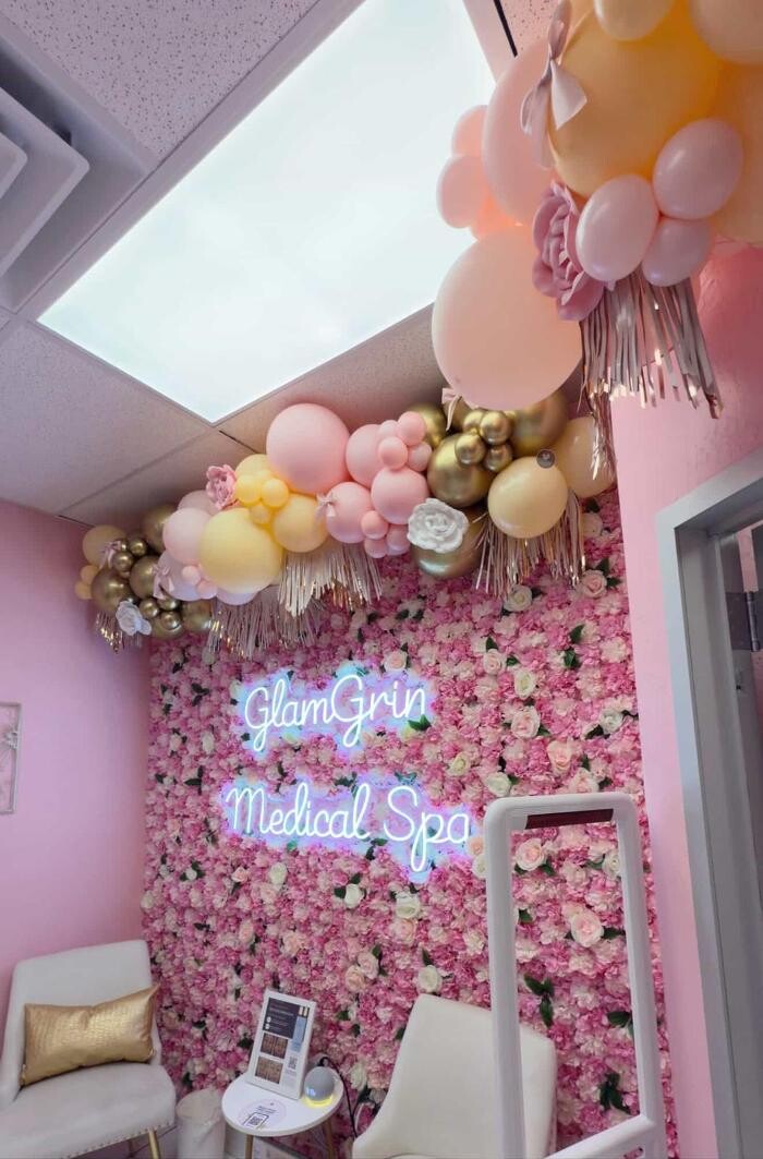 Images GlamGrin Medical Spa