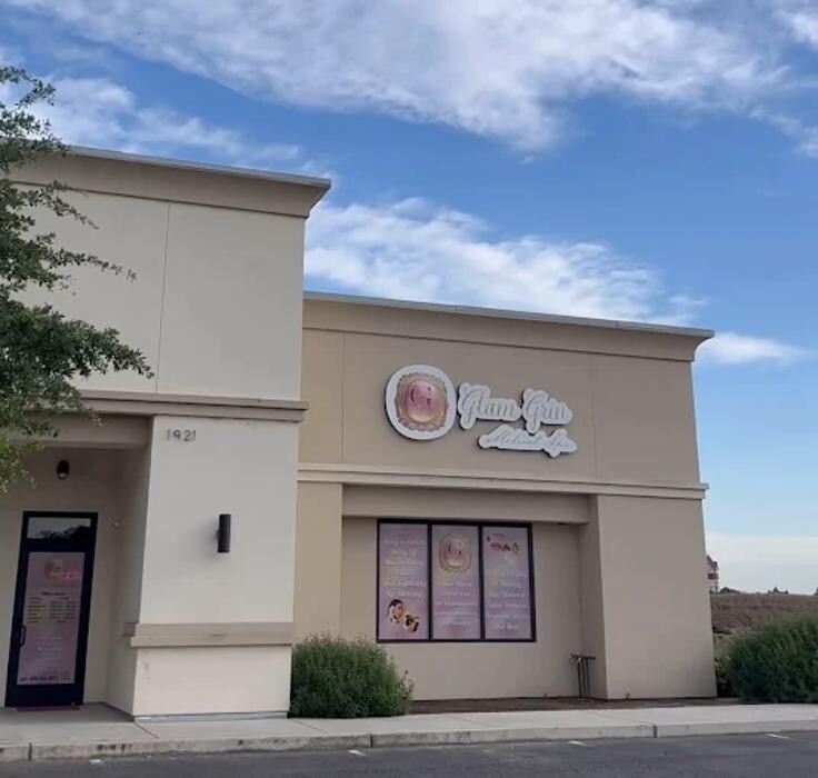 Images GlamGrin Medical Spa