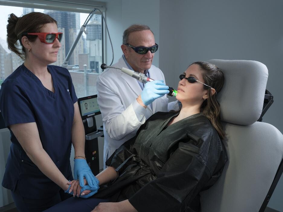 Images Roy Geronemus, MD