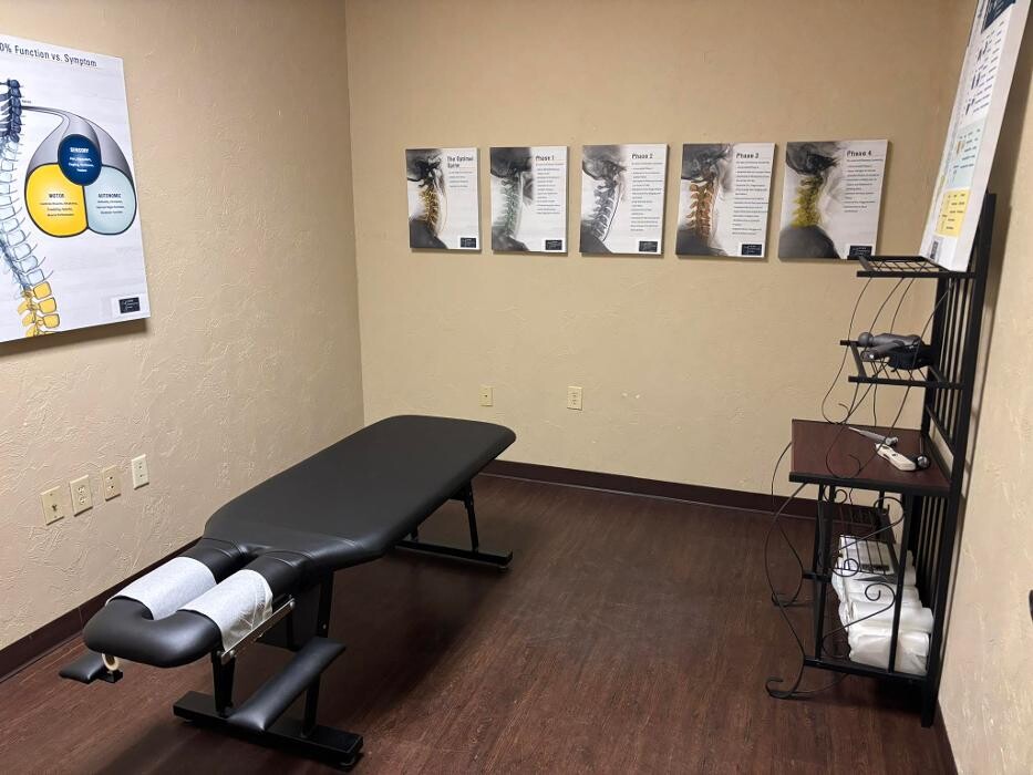 Images Lowe Chiropractic Clinic