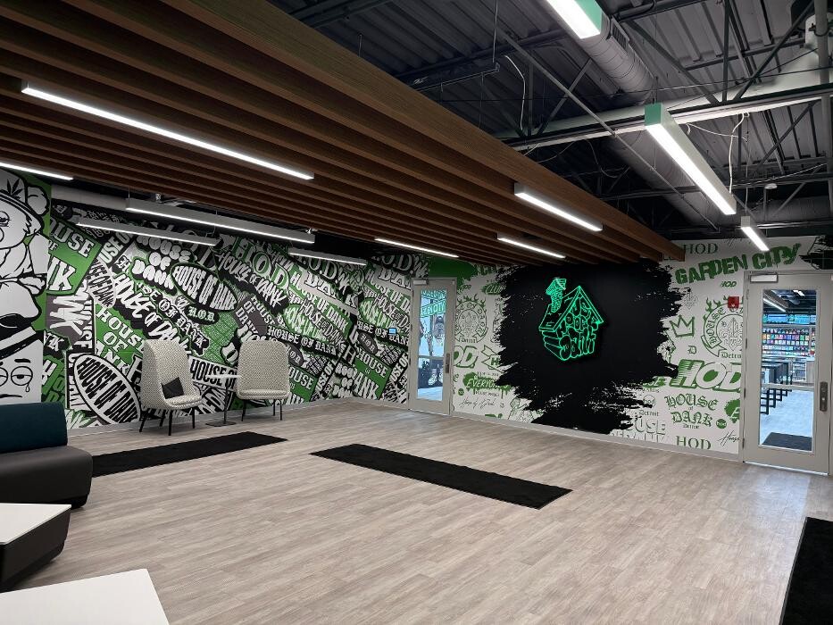 Images House of Dank Recreational Cannabis - Garden City